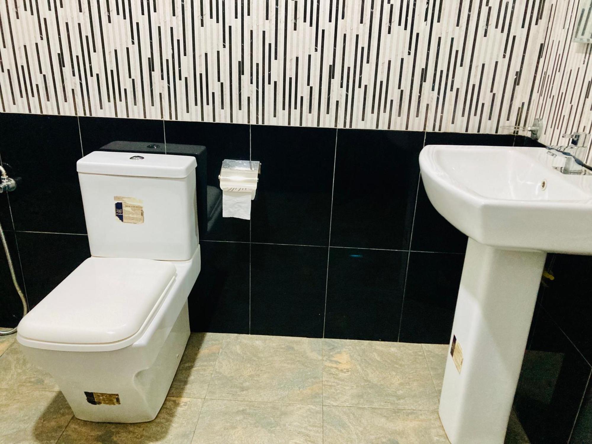 Suncity Privacy Cottages Udawalawe Eksteriør billede